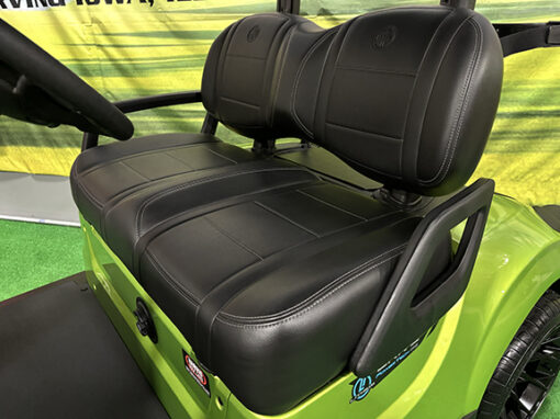 2024 Yamaha AC PTV LI Peridot Metallic Finish Golf Car - Image 4