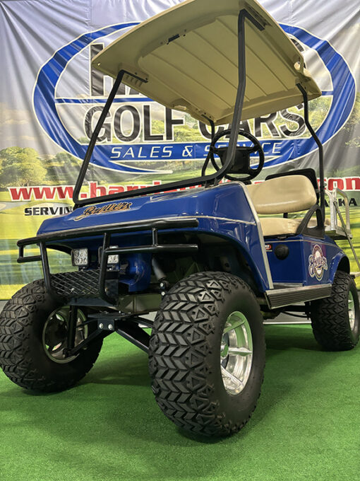 2002 Club Car Custom Milwaukee Brewers 4-Passenger Vehicle - Image 3