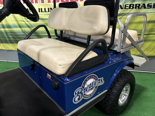 2002 Club Car Custom Milwaukee Brewers 4-Passenger Vehicle - Image 4