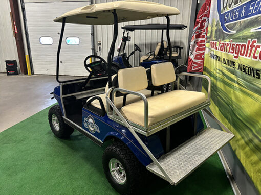 2002 Club Car Custom Milwaukee Brewers 4-Passenger Vehicle - Image 5