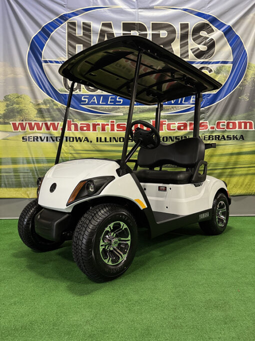 2024 Yamaha Drive 2 EFI PTV Glacier White Golf Car - Image 3